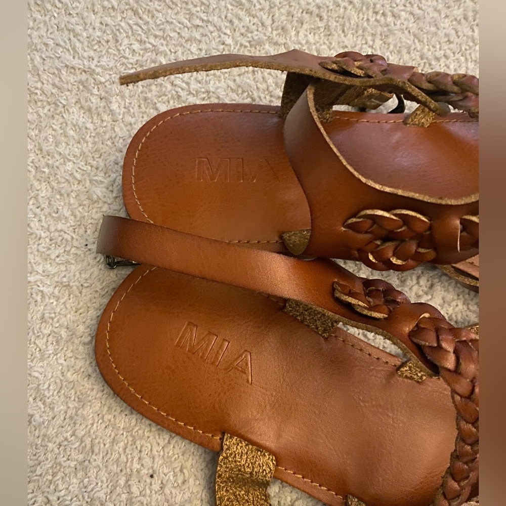 Mia strappy sandals 11 - Picture 3 of 4
